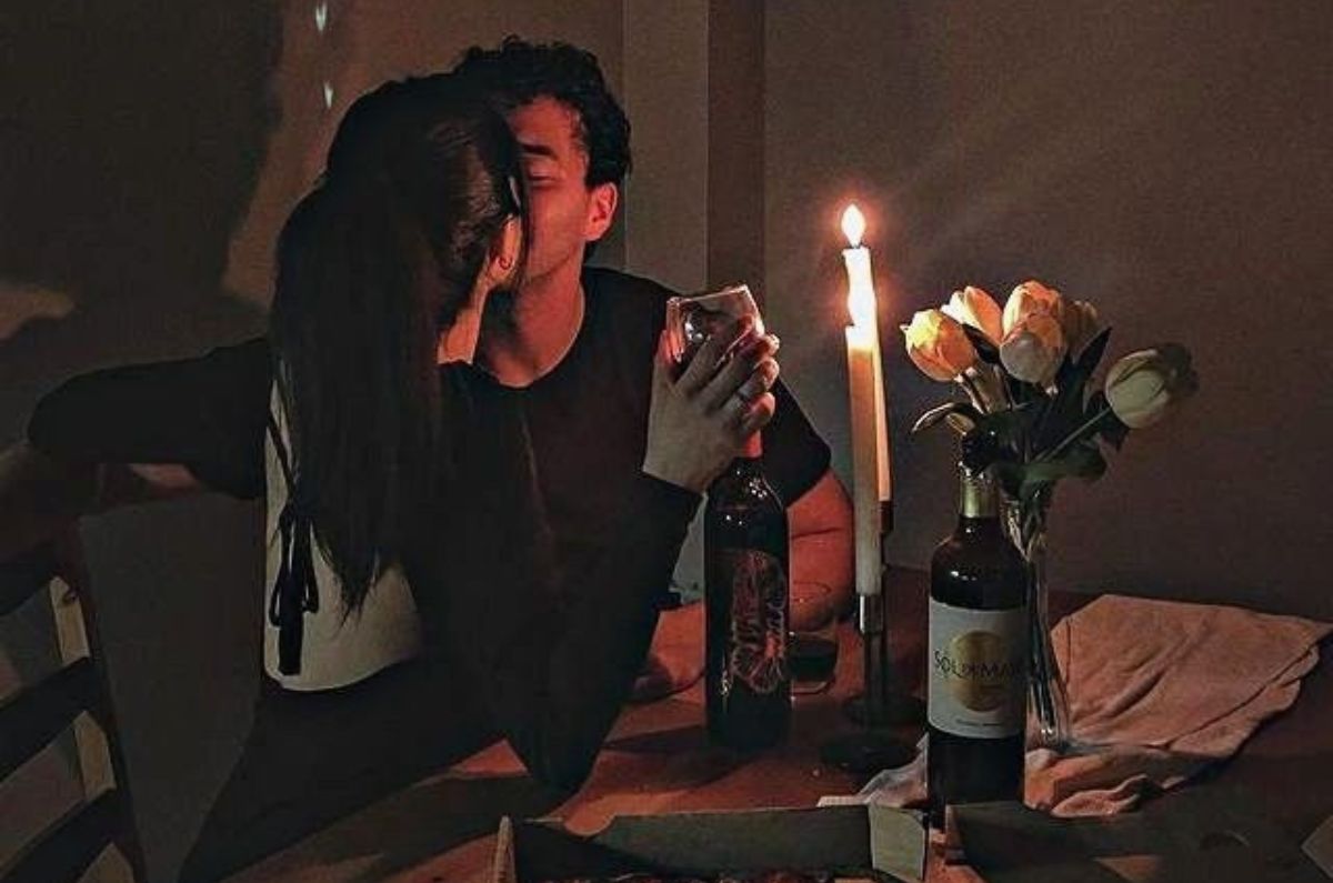 Citas románticas en casa y sin gastar dinero para fortalecer el vínculo de pareja