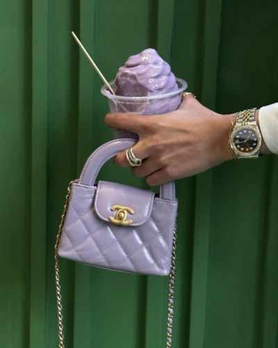 Eleva tu outfit con las microbolsas