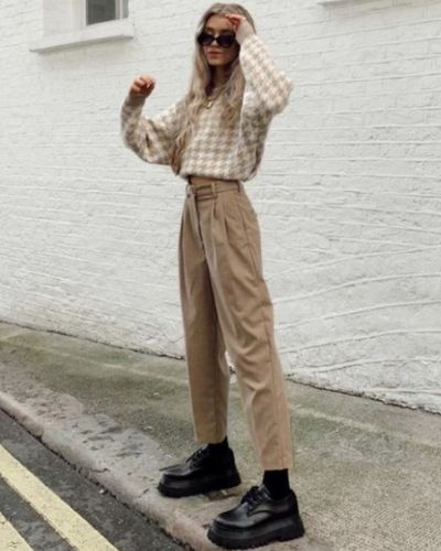 Pantalón beige 