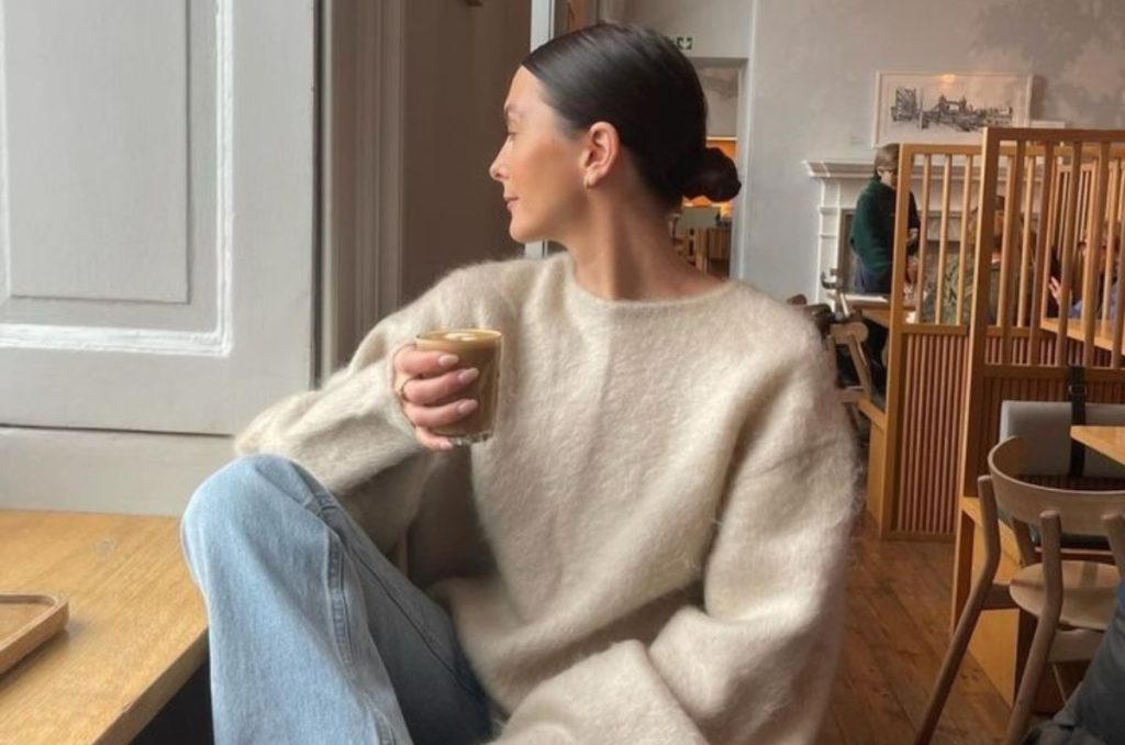 Suéteres de moda en otoño 2025
