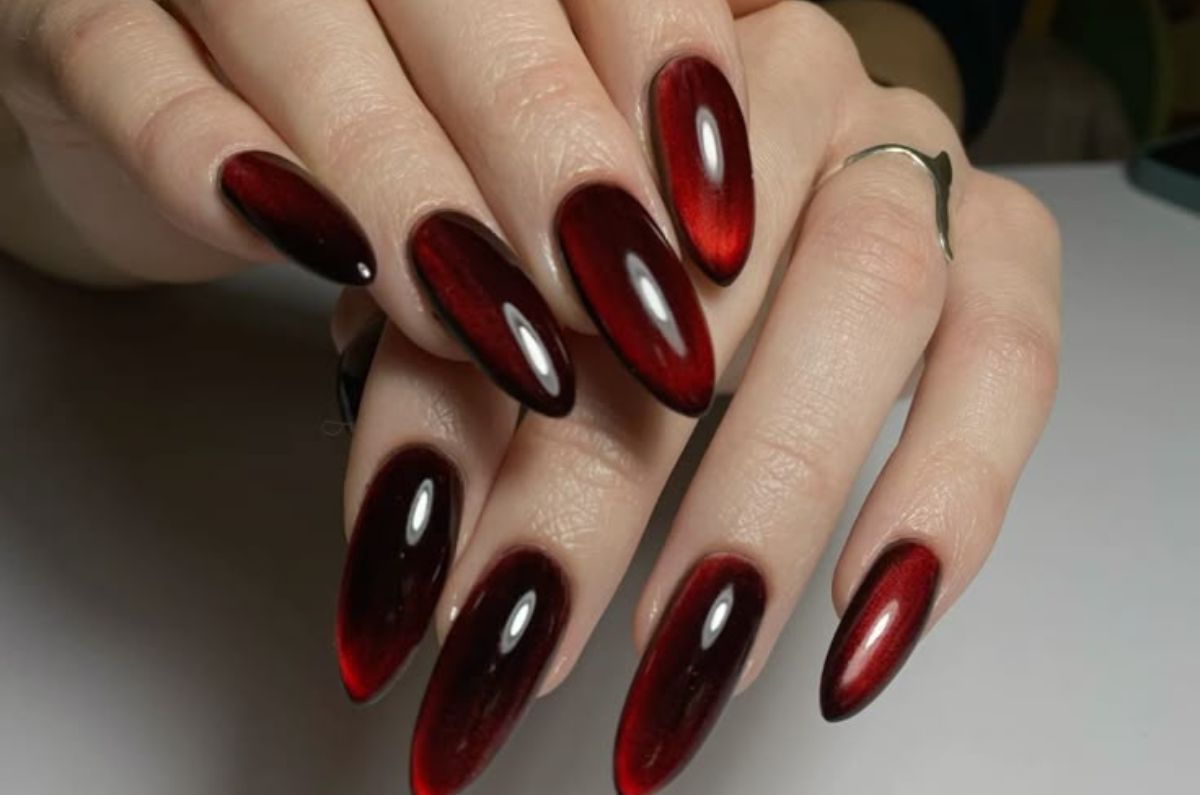Uñas de vampira: el diseño gótico que está conquistando esta spooky season