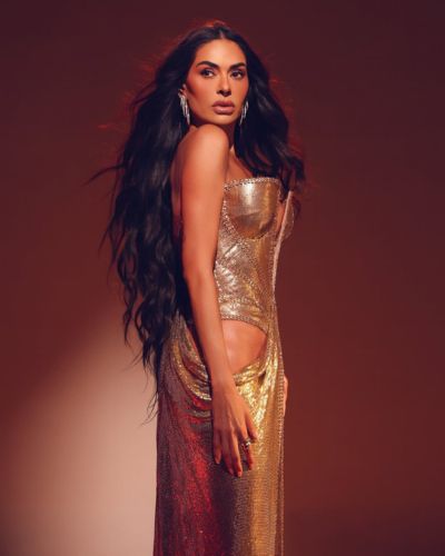 Vestido dorado de Galilea Montijo  