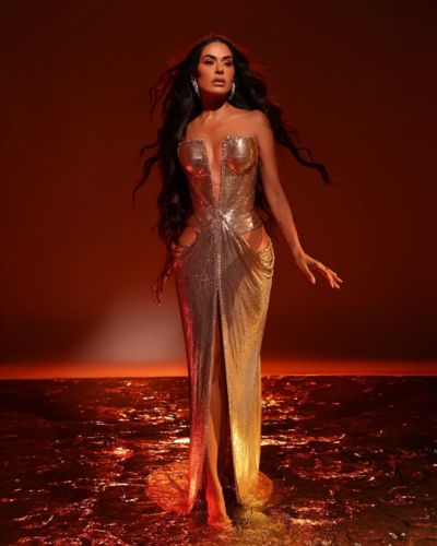 Vestido dorado de Galilea Montijo  