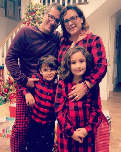 Foto familiar de Navidad de los Padrón Vale