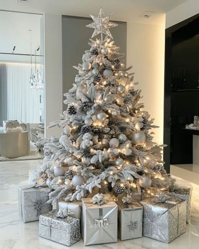 Árbol navideño plateado + blanco