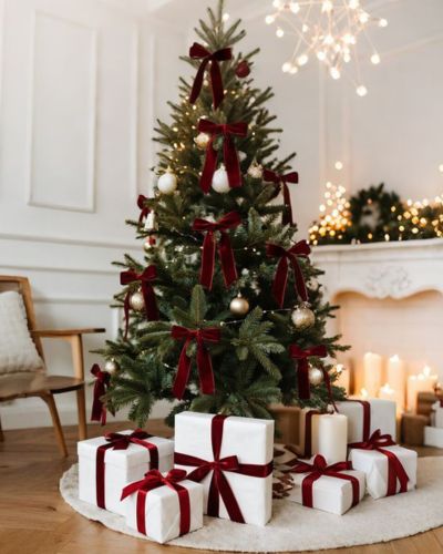 Árbol de Navidad en tonos rojos 