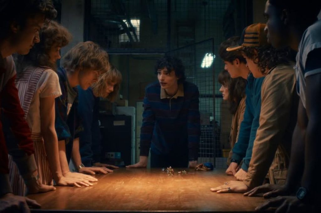 Mike, Will, Dustin, Lucas, Nancy, Jonathan, Steve y Robin