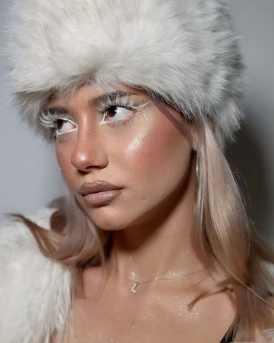Icy makeup con rimel blanco