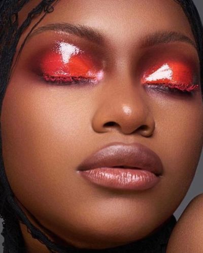 Sombras naranjas con acabado glossy 