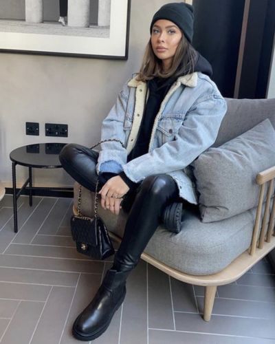 Outfits con gorro y leggins de cuero