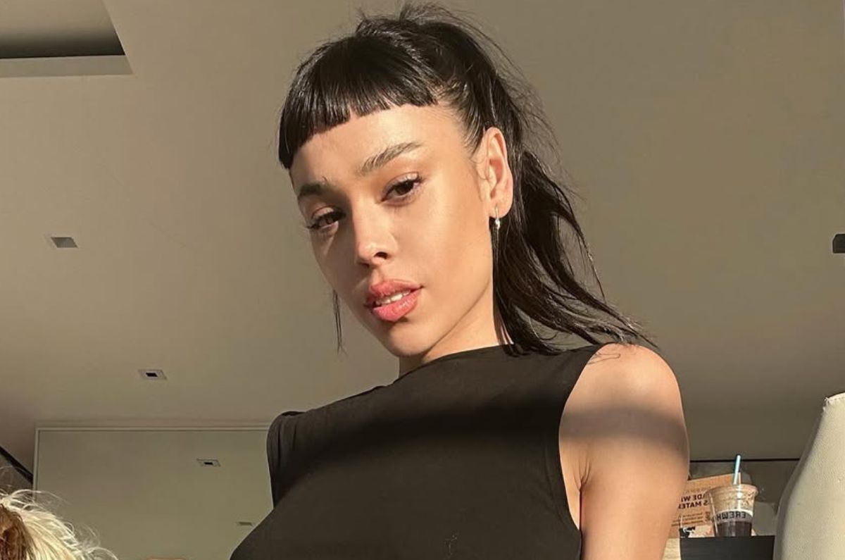 Los mejores peinados efecto lifting para estilizar tu rostro esta Navidad