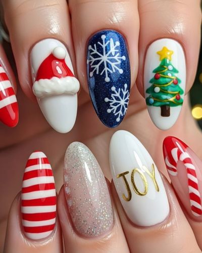 Uñas con elementos navideños 