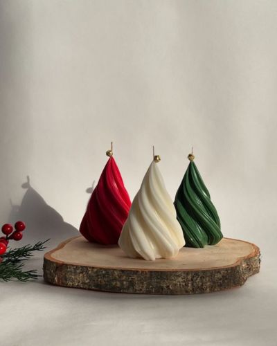 Veladoras en forma de pino de Navidad