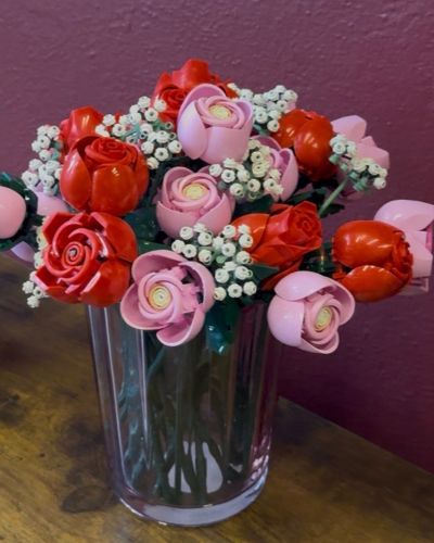 Ramos de flores para San Valentín que no se marchitan con Lego Botanicals