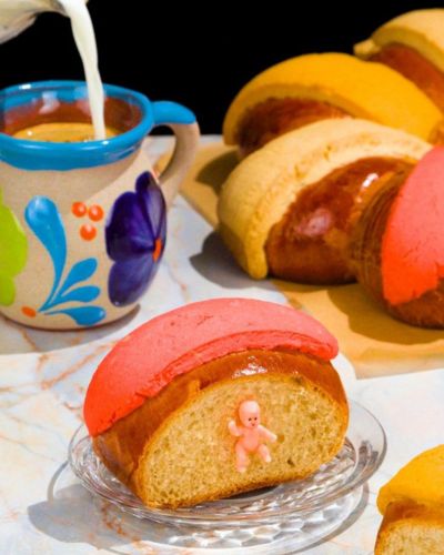 Muñeco en Corona de Reyes pan