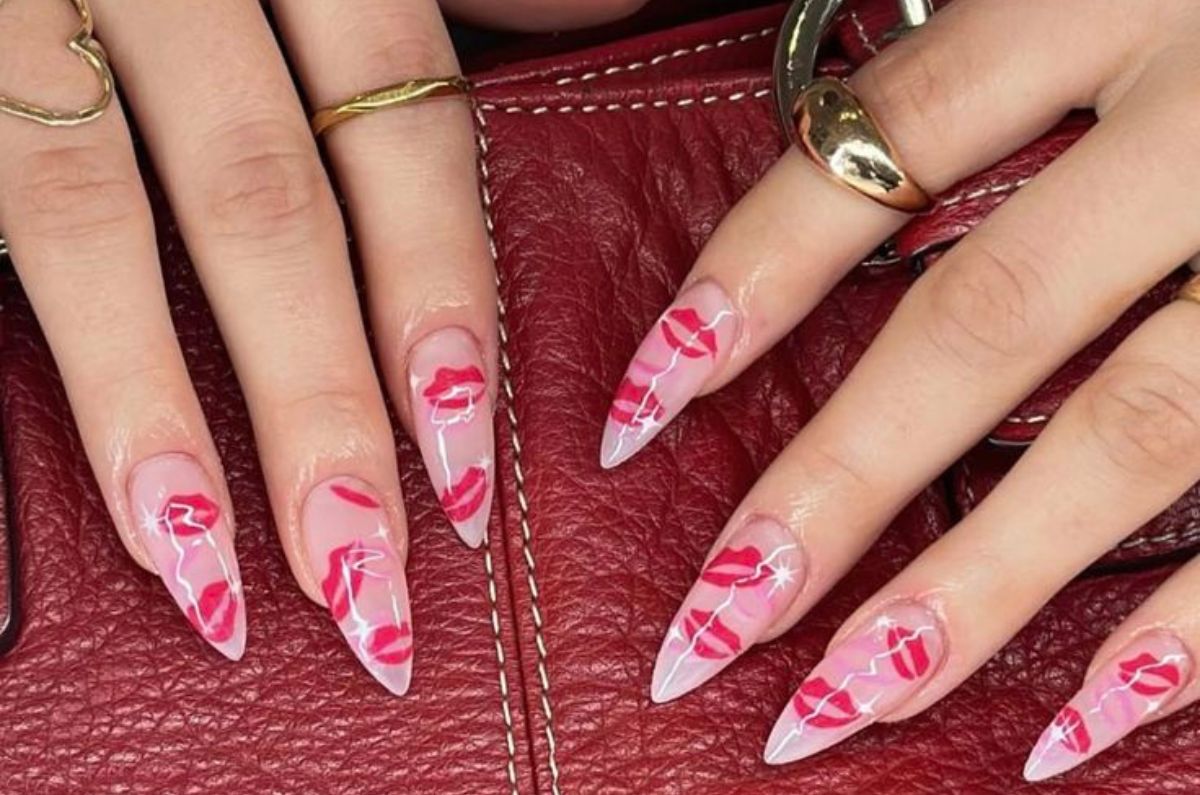 Uñas con besos, el detalle romántico que elevará tu mani este 2026