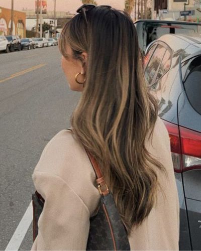 El balayage soft glow aporta frescura y renonación femenina