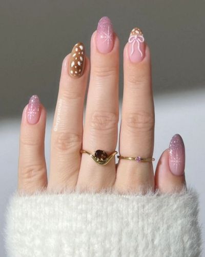 Bambi nails con glitter