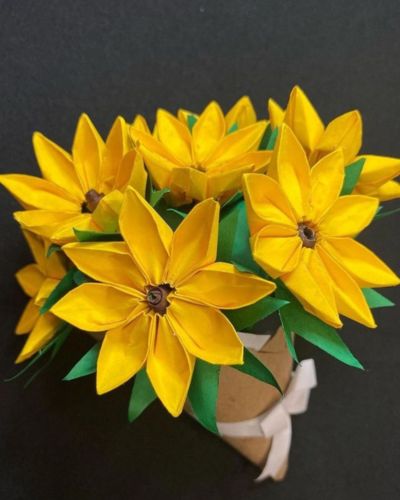 Si quieres regalar arreglos florales este año puedes hacerlos tú misma 