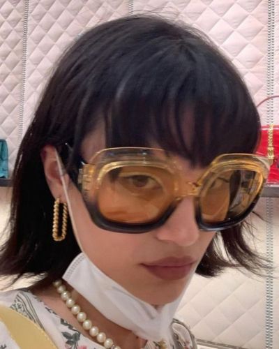 Accesorios en tendencia 2026: lentes oversized