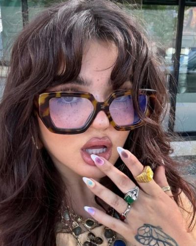 Los lentes oversize regresan como el accesorio de moda en 2026