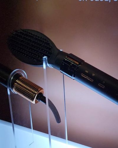 Cepillo moldeador: una de las herramientas para el cabello de Rowenta que puedes probar en la pop up de Rowenta del Palacio de Hierro de Polanco.