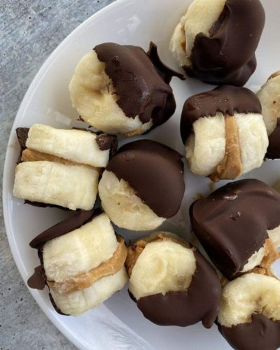 Tus snacks saludables para la oficina pueden ir  desde frutas y frutos secos hasta mini sándwiches