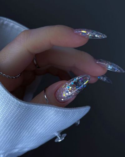 Uñas ice con base transparente 