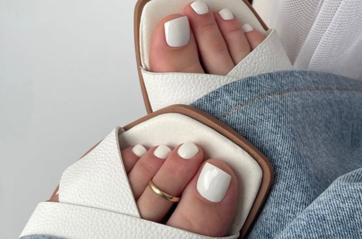 Los colores de pedicure que dominarán la primavera-verano 2026