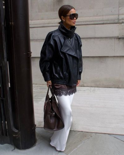 Funnel jacket negra