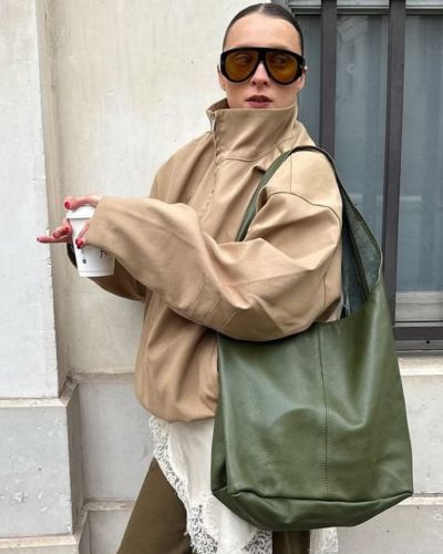 Funnel jacket beige