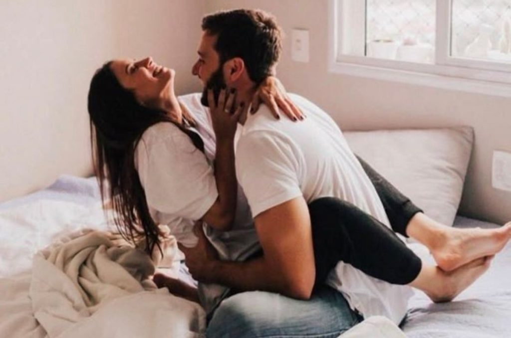 La intimidad en pareja no se construye de un solo momento, sino de pequeños hábitos que, con el tiempo, hacen toda la diferencia.