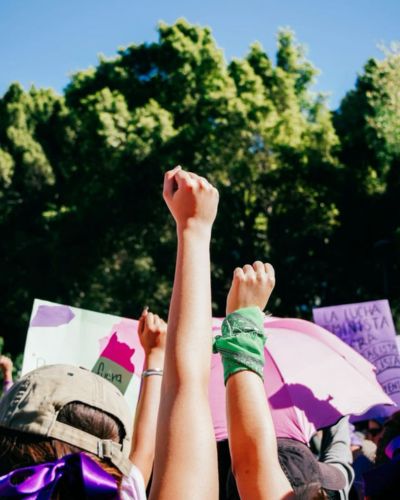 La marcha del 8M en 2026 está programada a las 12:00 horas en la Glorieta de las Mujeres que Luchan