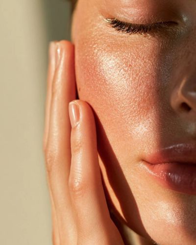 El retinol es un derivado de la vitamina A que se ha ganado su lugar como uno de los ingredientes estrella del skincare.