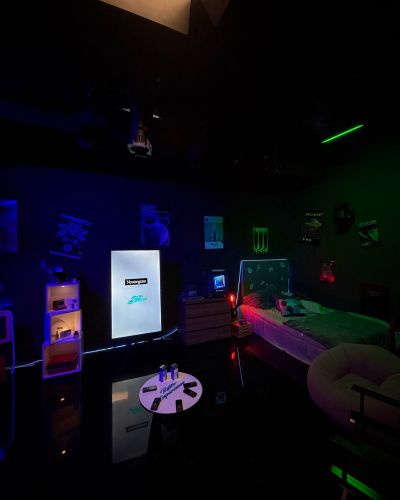 Retro experience por el lanzamiento de Neutrogena Retinol Boost