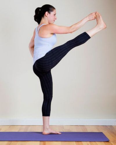 Los ejercicios antes de entrenar te ayudas a activar los músculos, mejorar la movilidad y reducir el riesgo de lesiones.