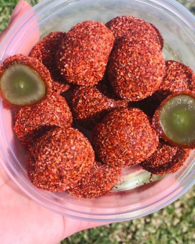 En un road trip en familia, los snacks se vuelven tu mejor aliado y más si viajas con niños.