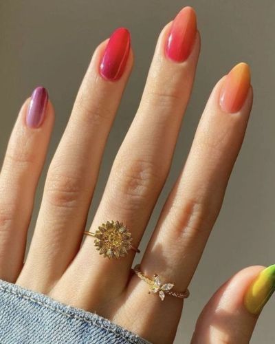 Sunset nails transición 