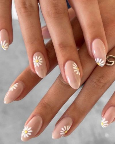 Diseño minimalista con margaritas 