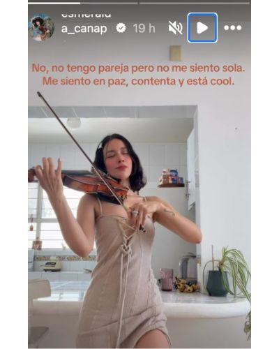 La violinista de Nodal confesó a través de historias de Instagram que no tiene novio 