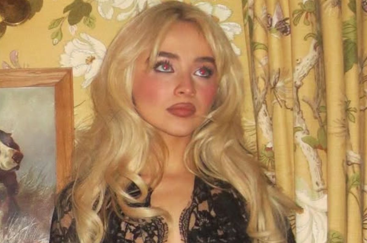 ¿Cómo elegir el blush perfecto según tu labial?