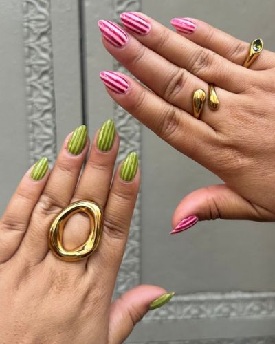 Uñas con rayas