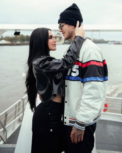 Steff Loaiza acusa a Juan de Dios Pantoja de distanciar a Kimberly Loaiza de su familia.