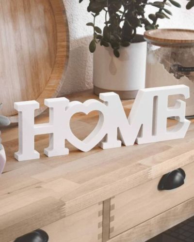 Decoración pasada de moda: letreros de "home"