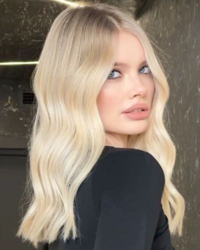 Tintes en tendencia para pirmavera 2026: rubios extra claros