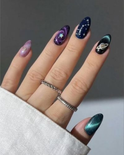 Manicura de galaxia