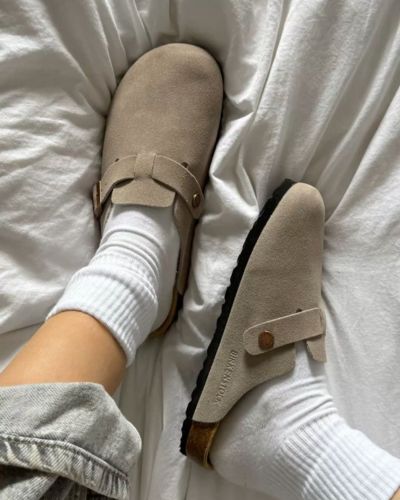 Cuidado y mantenimiento de clogs.