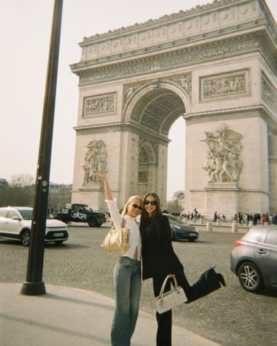 Foto de dos chicas en un Eurotrip