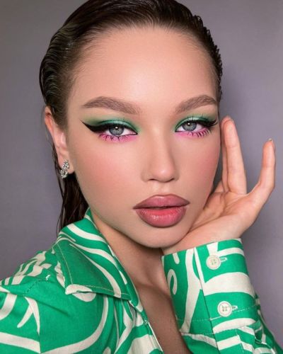 Maquillaje según el color del outfit